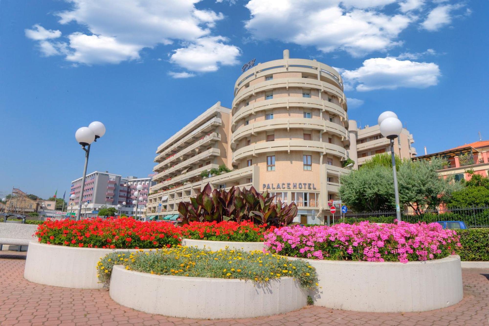 Hotel Palace Сенигаллия Экстерьер фото